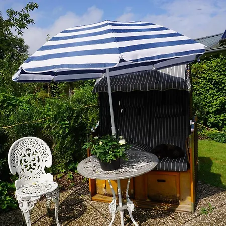 Prázdninový dům Altes Oste, Pool, & Meer, Gezeitenwandel, Haus Mit 3 & Kamin *