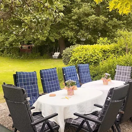Prázdninový dům Altes Oste, Pool, & Meer, Gezeitenwandel, Haus Mit 3 & Kamin Hemmoor